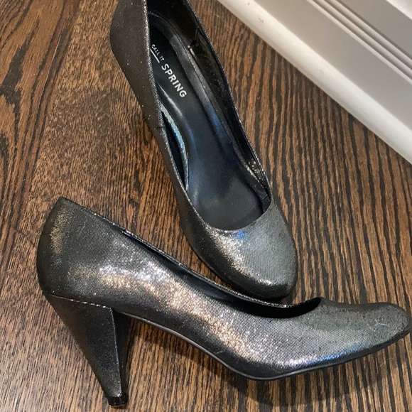 Adorable low heel - Picture 2 of 4